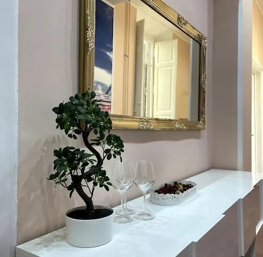 Heart Of Rome-napoleone Apartment-10 To Colosseo *